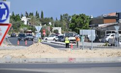 Başbakan Üstel ve Ulaştırma Bakanı Arıklı, Girne-Çatalköy yolunda incelemelerde bulundu