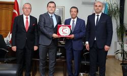 Dışişleri Bakanı Ertuğruloğlu, Kuzey Makedonya Türk Demokratik Partisi heyetini kabul etti