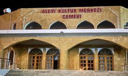 Kıbrıs Alevi Kültür Vakfı Sivas Katliamı'nda yaşamını yitirenleri andı: 'Bu yalnızca acının yıl dönümü değil'