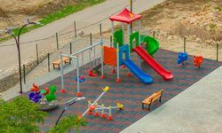 Sazlıköy'de yapılan park açıldı