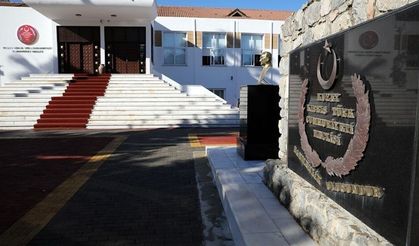 UBP grup toplantısı devam ediyor: Meclis hala toplanamadı!