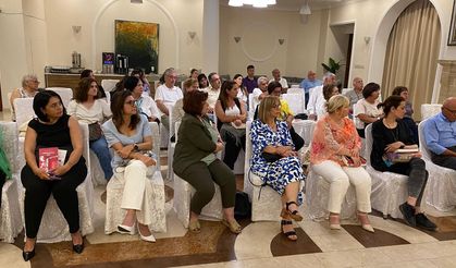 Başaran Düzgün’ün Pembe Boyalı Oda romanının tanıtımı Girne’de yapıldı