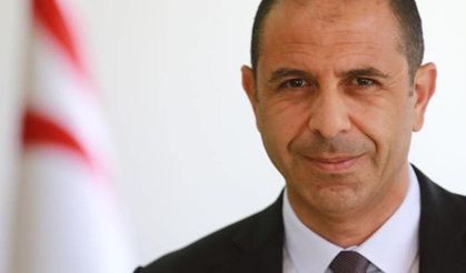 Özersay: “Laiklik konusunda tehlike henüz geçmedi”