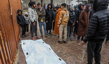 İsrail'in Gazze'ye saldırılarında can kaybı 70 bin 654'e yükseldi