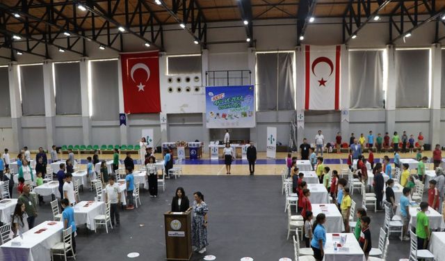 2. Akıl ve Zeka Oyunları Turnuvası Finali Lefkoşa Atatürk Spor Salonu’nda yapıldı