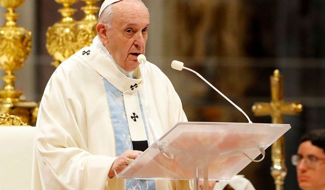 Katoliklerin ruhani lideri Papa Francis hayatını kaybetti