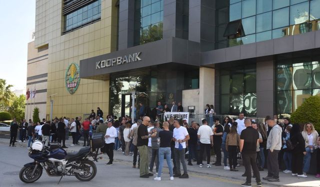 KOOP-Bank şubeleri grevde…