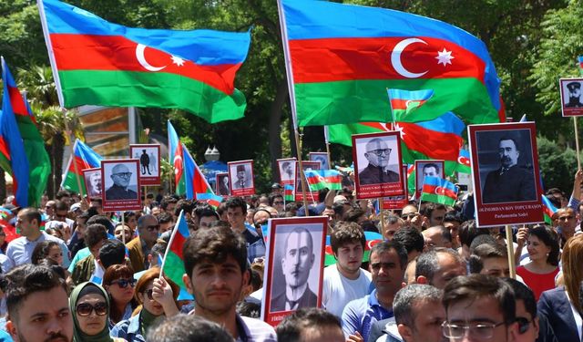 Azerbaycan'ın bağımsızlığının 107. yılı