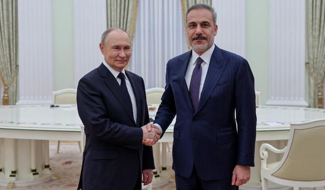 Bakan Fidan, Rusya Devlet Başkanı Putin ile görüştü
