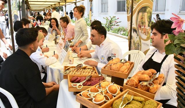 DAÜ’de 26. Turizm Günleri kapsamında II. Turizm Kariyer Fuarı düzenlendi