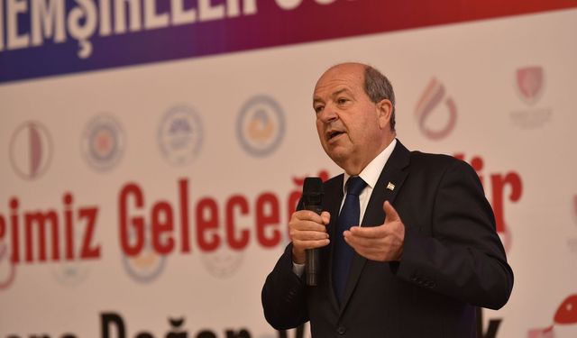 Tatar: “Hemşireler ve ebeler, dil, din, ırk ayrımı yapmadan her türlü insana hizmet vererek KKTC’yi yüceltiyor”