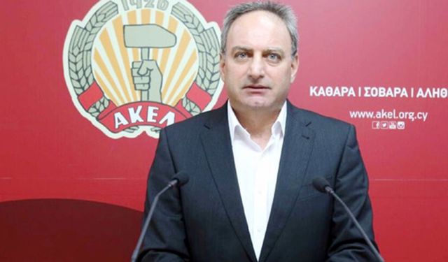 AKEL’in 24’üncü kongresi yapıldı… Stefanu yeniden Genel Sekreter