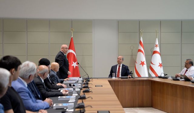 Cumhurbaşkanı Tatar, Türk Dünyası Mühendisler ve Mimarlar Birliği heyetini kabul etti