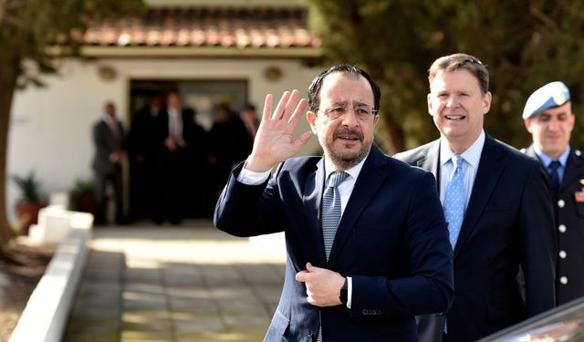 Hristodulidis Erhürman'ı tebrik etti