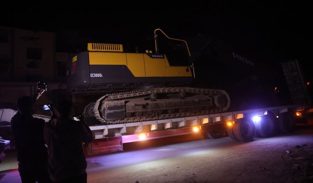 İsrail, Mısır arama kurtarma ekiplerinin Gazze Şeridi'ne girmesini kabul etti