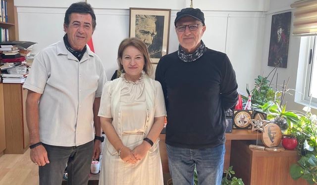 Kültür Dairesi Müdürü Zaimağaoğlu, Retro Çalgıcıları'ndan Ermetal ve Akbay'ı kabul etti