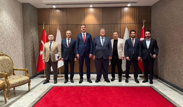 EVKAF Genel Müdürü Tümer Ankara'da düzenlenen Türk Akademisinin 15. kuruluş yıldönümü törenine katıldı