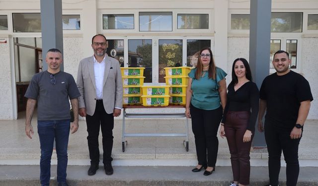 İskele Belediyesi, Şehit İlker Karter İlkokulu'na Lego Spike seti hibe etti