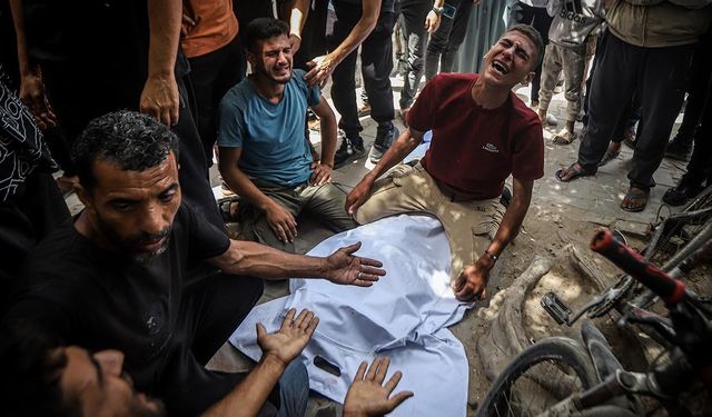 İsrail, Gazze'deki soykırımda 19 bin öğrenciyi öldürdü