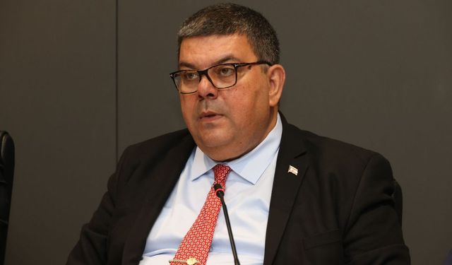 Maliye Bakanı Özdemir Berova, 2026 Mali Yılı Merkezi Devlet Yönetimi Bütçe Yasa Tasarısı hakkında sunuş konuşması yaptı