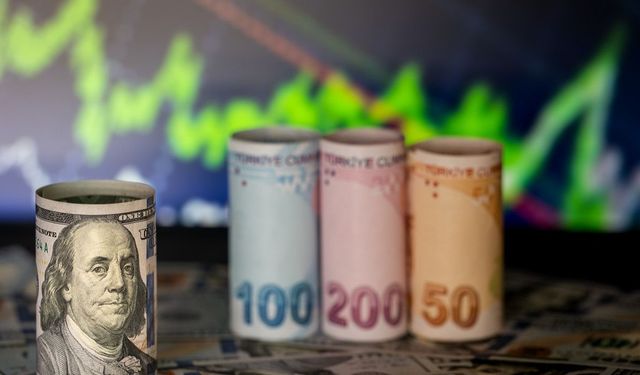 Euro 50.35, sterlin 57.40, dolar 42.80 TL'den işlem görüyor
