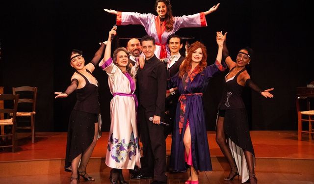 Lefkoşa Belediye Tiyatrosu'nda 'Bir İhtimal Kabare' oyunu başlıyor