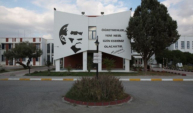 AÖA Öğrencilerinden Geçici Öğretmen Yasasına İlişkin Açıklama: 'Akademik Standartlar Korunmalı'