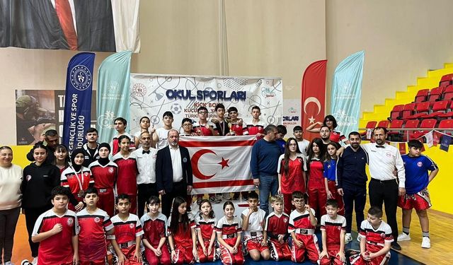 Kickbokscular Türkiye'de parladı