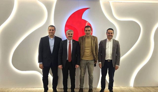 Sponsorluk yanında Voleybol adına yapılabilecek diğer işbirlikleri hakkında görüş alışverişinde bulunuldu