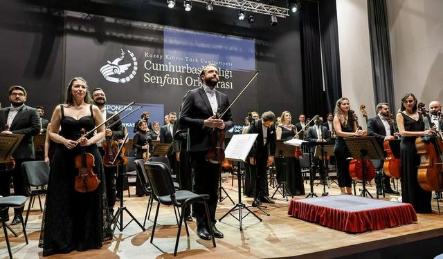 Cumhurbaşkanlığı Senfoni Orkestrası'nın 8 Mart Dünya Kadınlar Günü Konseri dün akşam yapıldı