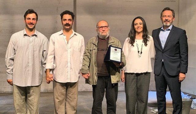 Ethal Tiyatrosu Lefkoşa'da sahnelendi. 'Ethal Onur Ödülü' Yaşar Ersoy'a verildi
