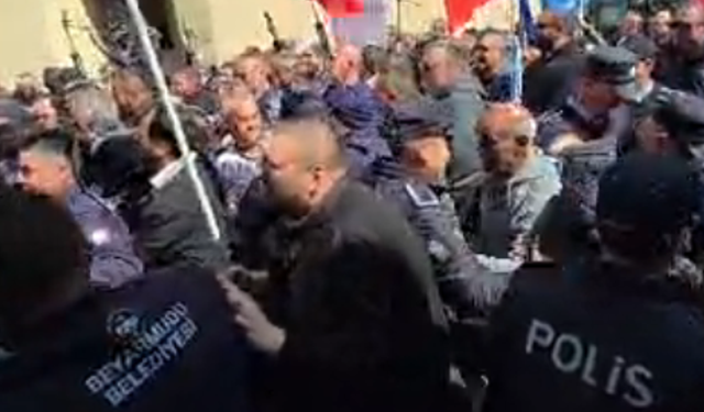 Eylemde Gergin Anlar: Sendikacılar Polis Barikatını Aşarak Meclis'e Girdi