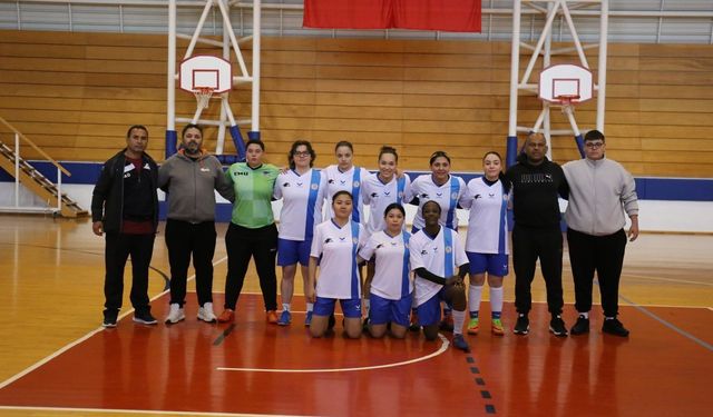 Futsalda heyecan sürüyor