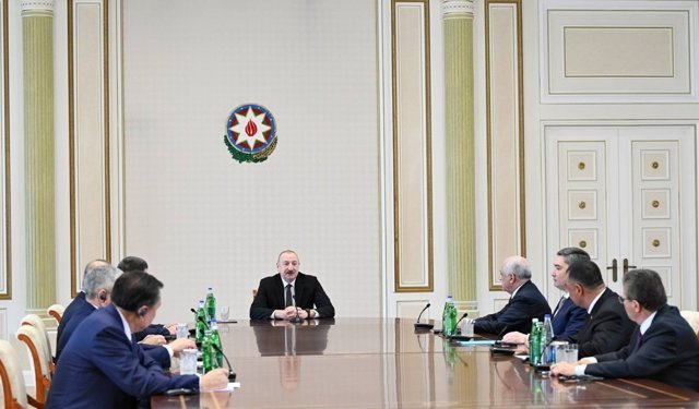 Aliyev, TDT Hükümet Başkanları ve Başkan Yardımcıları ile bir araya geldi