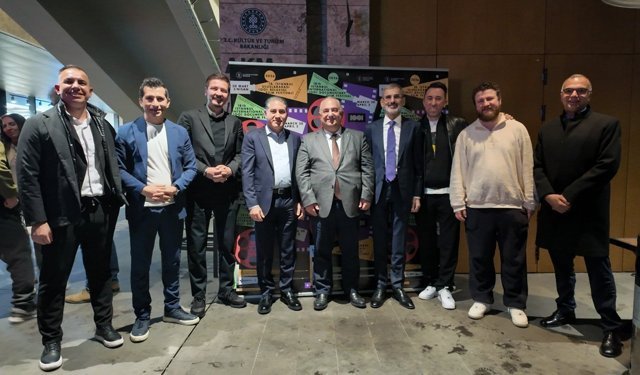 'Ceza Sahası' belgeselinin Türkiye'deki ilk gösterimi İstanbul'da yapıldı