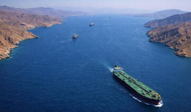 Hindistan bayraklı LPG tanker gemisi Hürmüz Boğazı'nı geçti