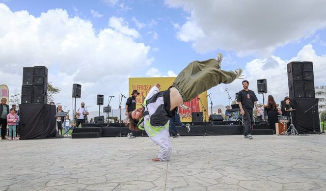 Lefkoşa Çocuk Tiyatrosu Şenliği'nin açılışı yapıldı