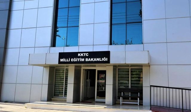 Yaz Dönemi Dıştan Bitirme Sınavları 13 Mayıs - 3 Haziran tarihleri arasında yapılacak