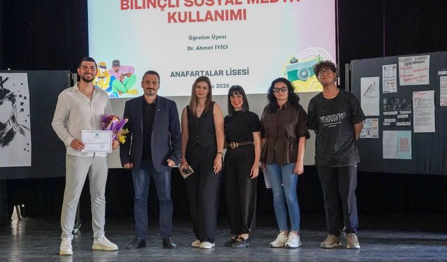 ARUCAD, Anafartalar Lisesi öğrencilerine yönelik 'Sosyal Medya' ve 'Benlik Algısı' semineri düzenledi