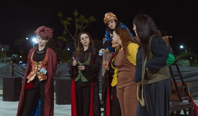'Eşeğin Gölgesi' oyununun son temsili cumartesi: