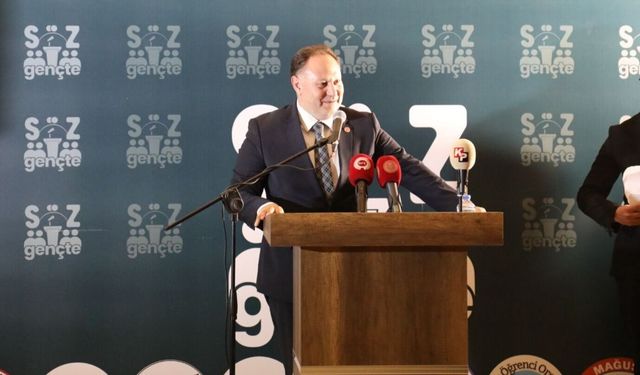 Öztürkler: 'Gençler bize örnek oldu'