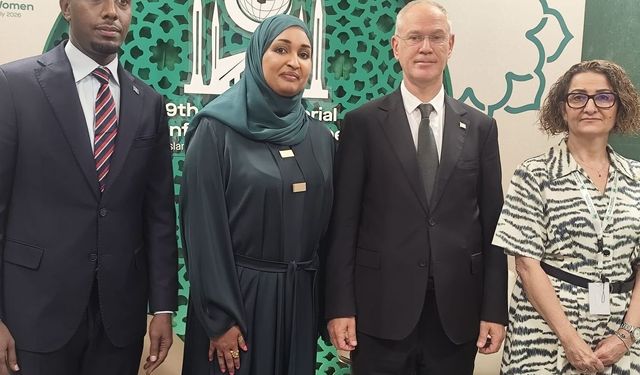 Hasipoğlu, Somali Aile ve İnsan Hakları Bakanı Makhzoumi ile görüştü