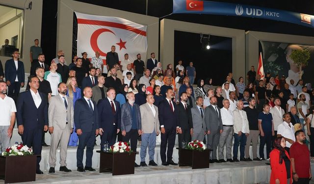 Öztürkler: '15 Temmuz Türk milletinin demokrasiye, milli iradeye ve bağımsızlığına sahip çıkışının simgesi'