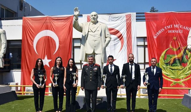 1 Ağustos Toplumsal Direniş Bayramı... TMT Mücahitler Derneği'nde tören düzenlendi