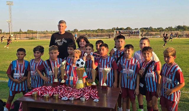 1461 İskele Trabzonspor Akademisi 2'de 2 yaptı