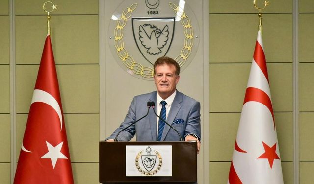 Arıklı, yarın Cumhuriyet Meclisine başvurup dokunulmazlığının kaldırılmasını isteyeceğini duyurdu