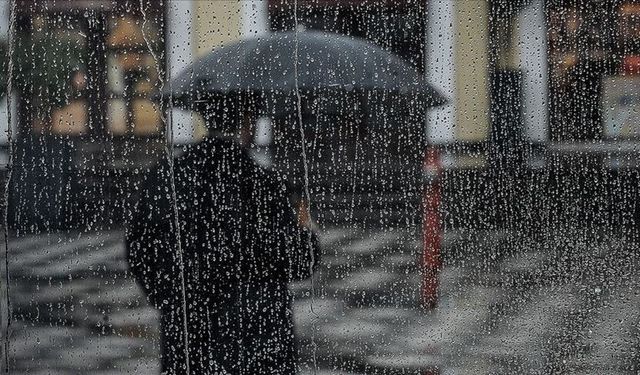 Bugün gök gürültülü sağanak yağış bekleniyor
