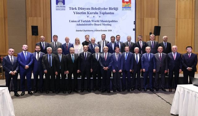 Özçınar Türk Dünyası Belediyeler Birliği toplantısına katıldı
