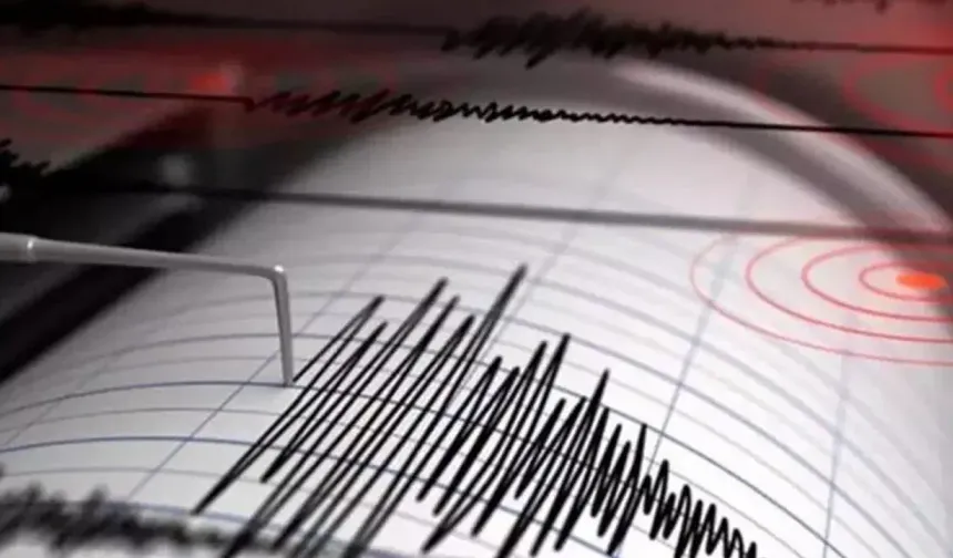Kütahya'da 4,5 ve 3,9 büyüklüğünde deprem