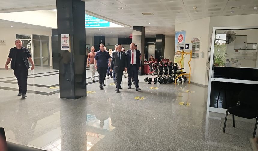 Cumhurbaşkanı Tatar, kazada yaralanan öğrencileri ziyaret etti